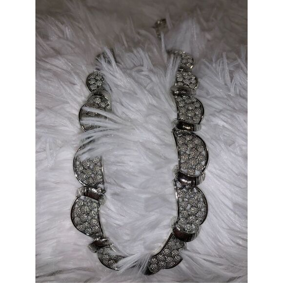 Vintage CORO Silver Hing Collar Necklace Signed 17” - Picture 12 of 16